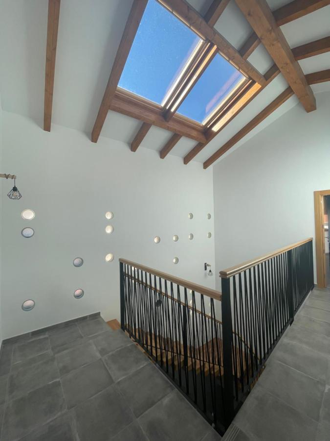 El Cobijo De Gredos Villa Navaluenga Luaran gambar